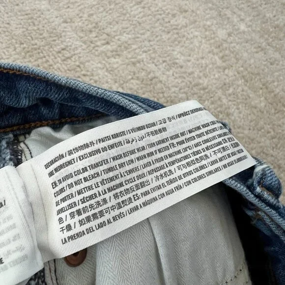 Abercrombie & Fitch Curve Love 4" High Rise Mom Jeans Denim Shorts 29/8 Blue - Picture 8 of 9